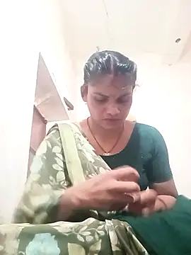 Snapshot of SHMA-77 chatting on 02-19-26, 07:38 SHMA-77 online show from 02-19-26, 07:38