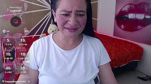 SapphireMist online show from 12-16-25, 02:32