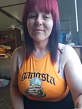 Hagwitchbarbie online show from 11-26-25, 08:42