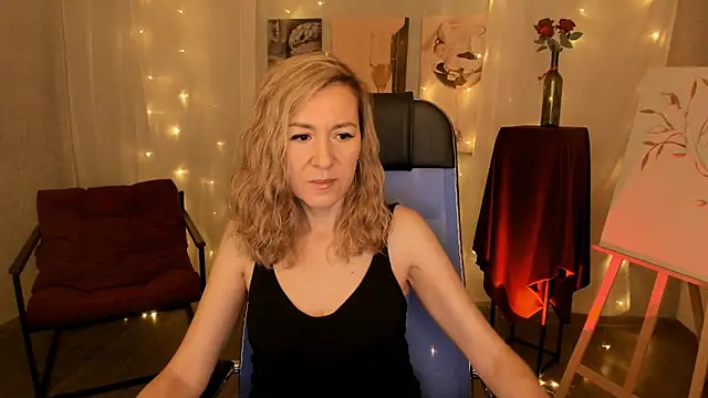 Snapshot of DonnaSmitth chatting on 01-06-26, 06:12 DonnaSmitth online show from 01-06-26, 06:12