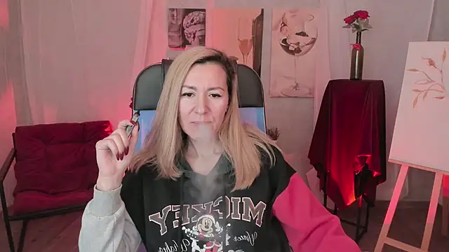 DonnaSmitth online show from 03-19-26, 06:52