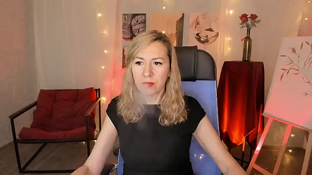 Snapshot of DonnaSmitth chatting on 02-03-26, 06:35 DonnaSmitth online show from 02-03-26, 06:35