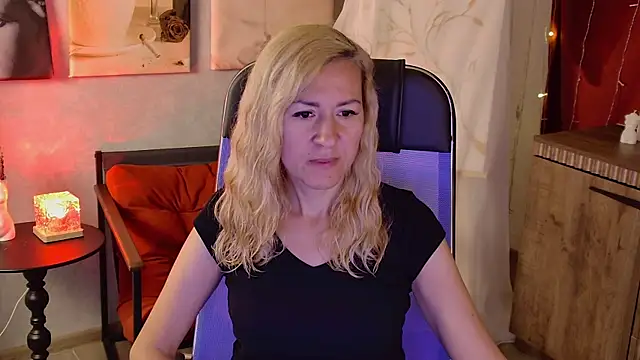 DonnaSmitth online show from 07-02-26, 09:32