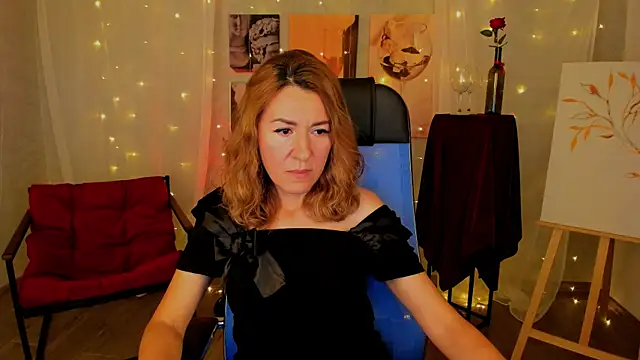 Snapshot of DonnaSmitth chatting on 11-14-25, 03:48 DonnaSmitth online show from 11-14-25, 03:48