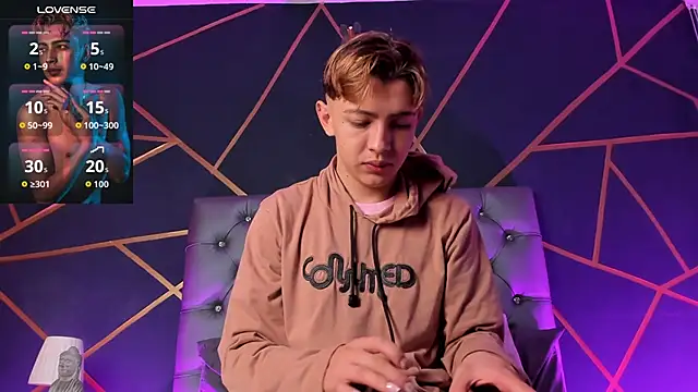 Lian Miller1  online show from 04-14-26, 12:54