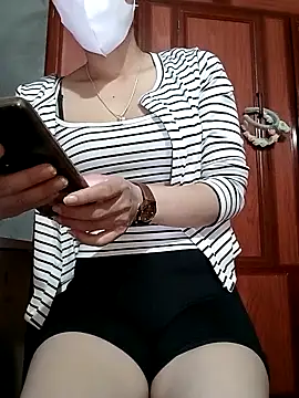 LenaCii online show from 10-31-25, 02:57