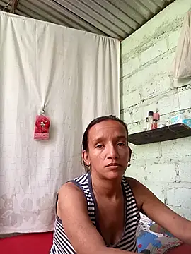 Snapshot of Ladymorena_bb chatting on 10-16-25, 08:28 Ladymorena bb online show from 10-16-25, 08:28