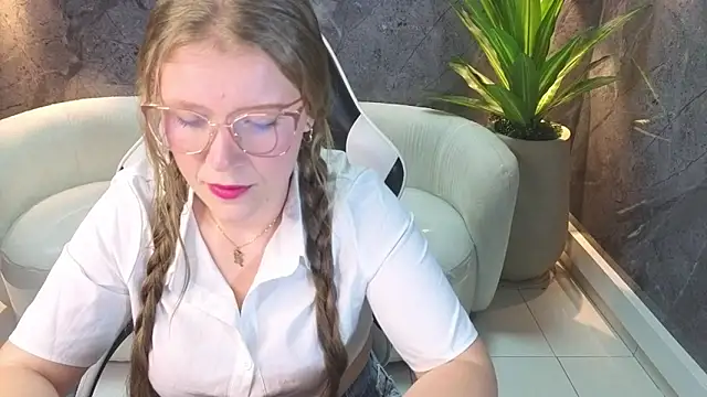 carla tp online show from 10-09-25, 07:58