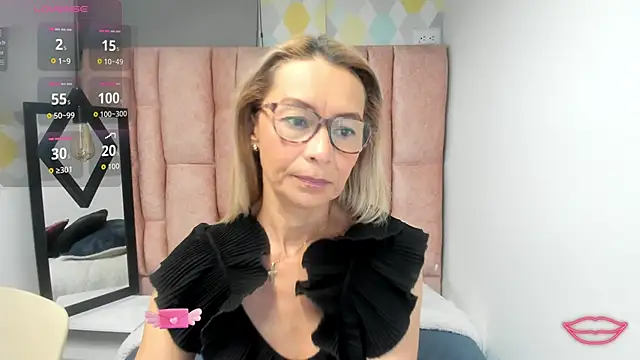 Issa Milf   online show from 02-07-26, 11:40