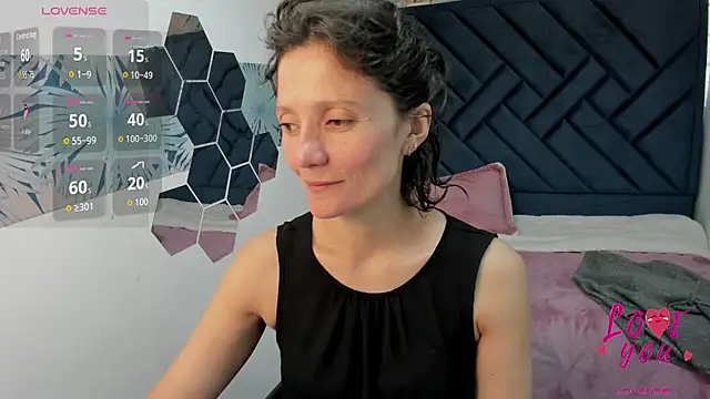 Valery More   online show from 07-09-26, 01:21