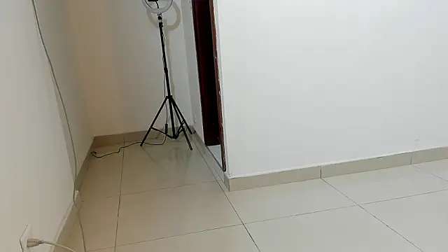 Taylormaccurdy  online show from 02-06-26, 08:16