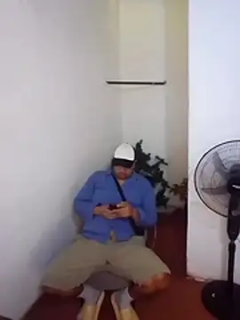 Tequilamaster online show from 11-28-25, 01:22