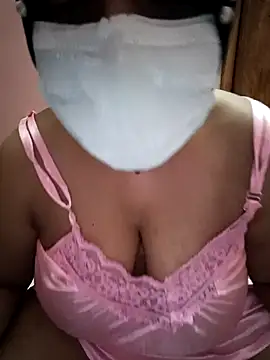 Snapshot of mahi0853 chatting on 10-22-25, 03:00 mahi0853 online show from 10-22-25, 03:00