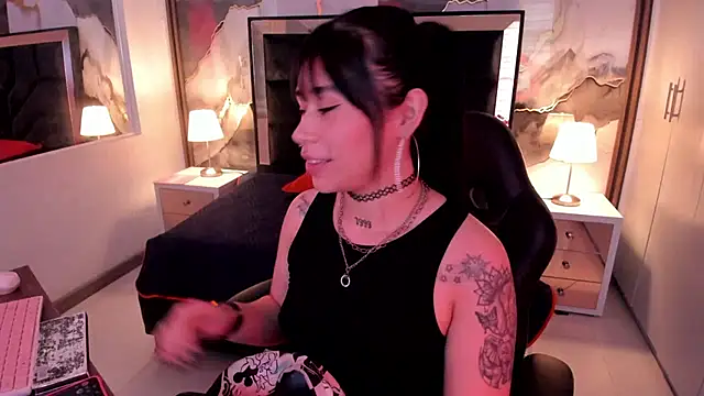 SusanVilla online show from 01-14-26, 07:50