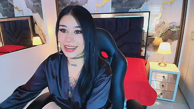 SusanVilla online show from 06-27-26, 07:53