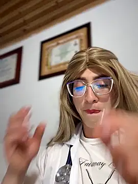 Snapshot of NICOLLE__12 chatting on 02-03-26, 03:15 NICOLLE 12 online show from 02-03-26, 03:15