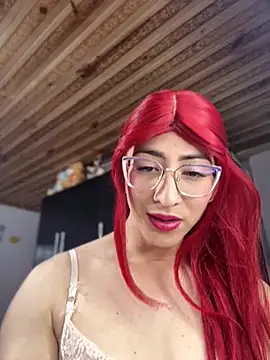 NICOLLE  12 online show from 07-06-26, 12:06