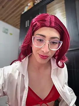 NICOLLE  12 online show from 07-15-26, 10:28