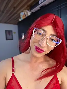 NICOLLE  12 online show from 04-11-26, 05:15