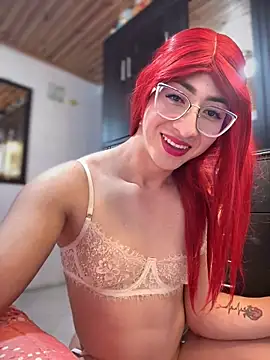 NICOLLE  12 online show from 05-07-26, 05:01