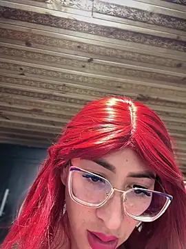 Snapshot of NICOLLE__12 chatting on 02-21-26, 03:41 NICOLLE 12 online show from 02-21-26, 03:41