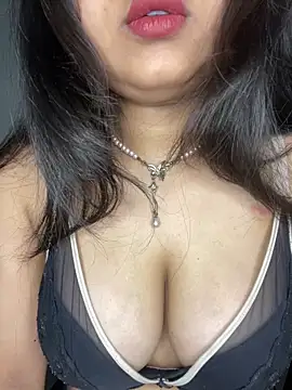 soniyaverma00 online show from 03-28-26, 08:26