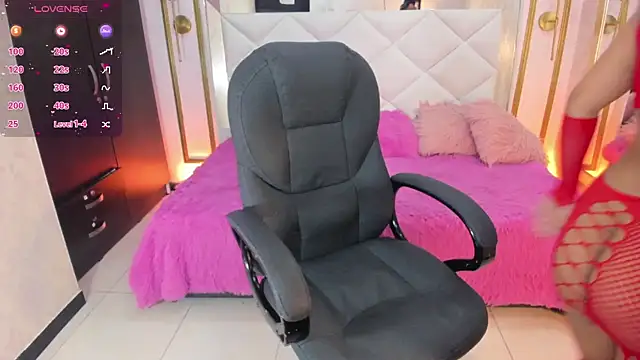 i kristi online show from 11-07-25, 07:40