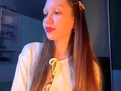 EmiIyKitty online show from 10-12-25, 07:59