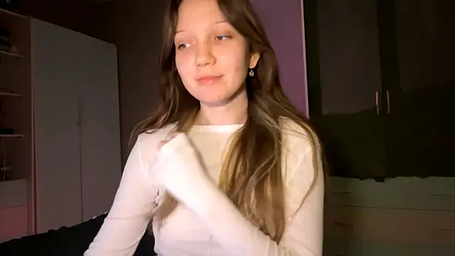 EmiIyKitty online show from 03-01-26, 07:25