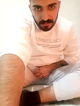 Snapshot of mehmets27 chatting on 11-17-25, 06:12 mehmets27 online show from 11-17-25, 06:12