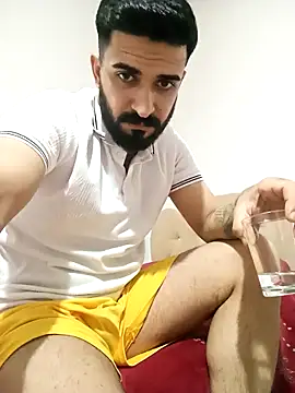 Snapshot of mehmets27 chatting on 10-01-25, 08:24 mehmets27 online show from 10-01-25, 08:24