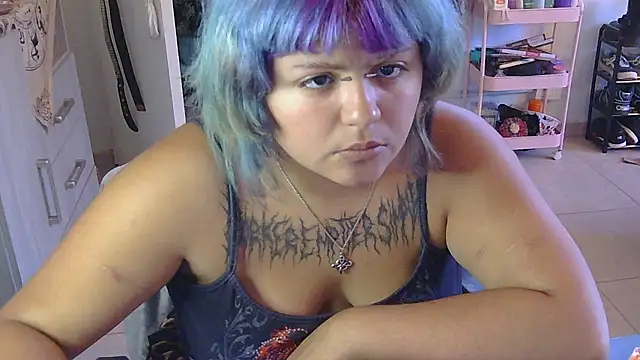 Snapshot of crucifxcked chatting on 02-24-26, 10:38 crucifxcked online show from 02-24-26, 10:38