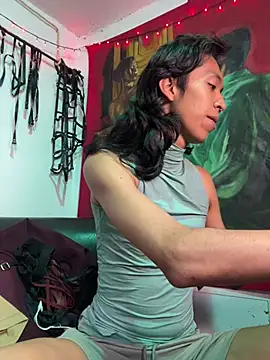 MadamLeRouge online show from 03-13-26, 02:55