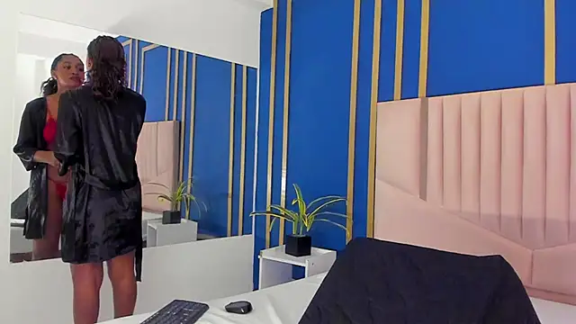 AmaraFierce online show from 11-06-25, 11:36