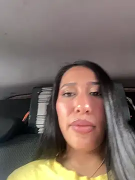 Amelia Rivas online show from 04-08-26, 03:46