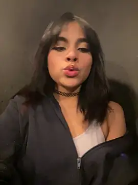 Veeronica  online show from 10-09-25, 02:23