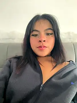 Veeronica  online show from 10-03-25, 08:32