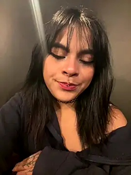 Veeronica  online show from 09-30-25, 12:49