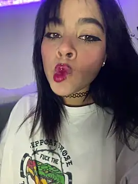 Veeronica  online show from 09-27-25, 01:12