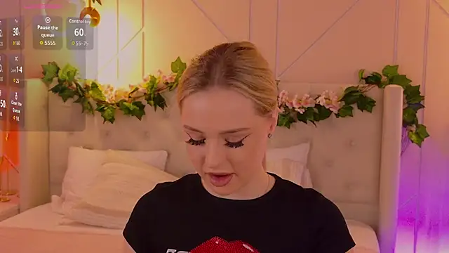 EllyLinn online show from 04-02-26, 05:08