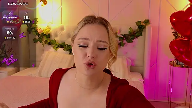 EllyLinn online show from 02-13-26, 05:24