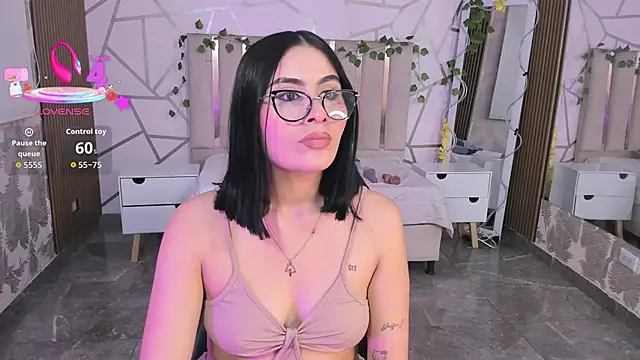 Snapshot of casse_tay chatting on 06-20-26, 03:44 casse tay online show from 06-20-26, 03:44