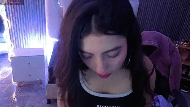 Ixchel tay online show from 07-22-26, 03:41