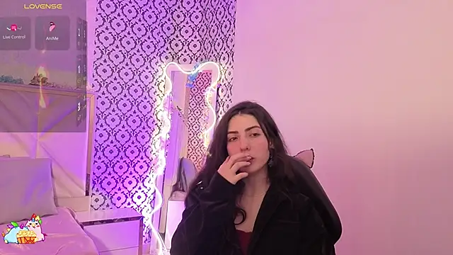 Ixchel tay online show from 02-21-26, 03:30