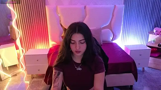 Ixchel tay online show from 04-12-26, 02:59