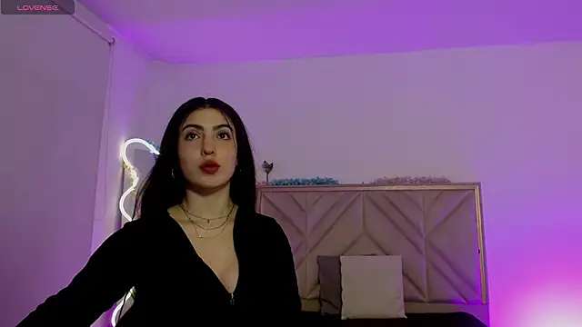 Ixchel tay online show from 11-03-25, 03:34