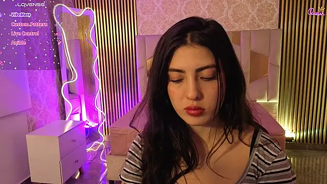 Ixchel tay online show from 03-24-26, 03:39