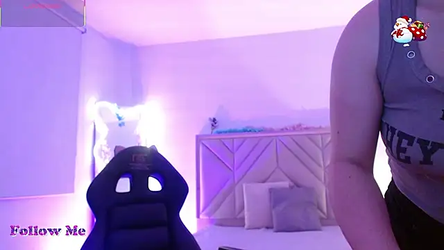 Ixchel tay online show from 12-01-25, 03:29