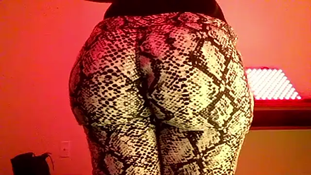 bellacagyal online show from 11-06-25, 02:59