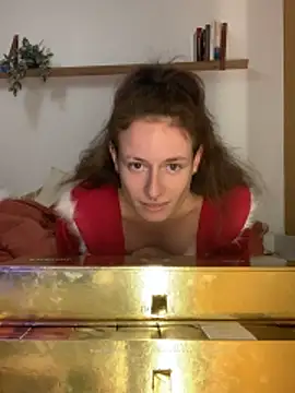 Snapshot of GoldenPussy1329 chatting on 12-03-25, 07:13 GoldenPussy1329 online show from 12-03-25, 07:13